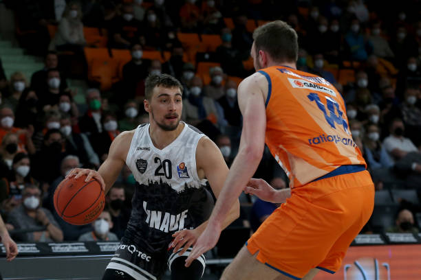 冲突背后的 冲突背后的