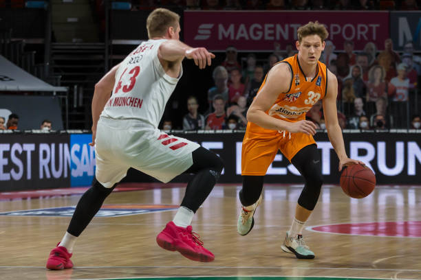 在紧张时刻 在紧张时刻