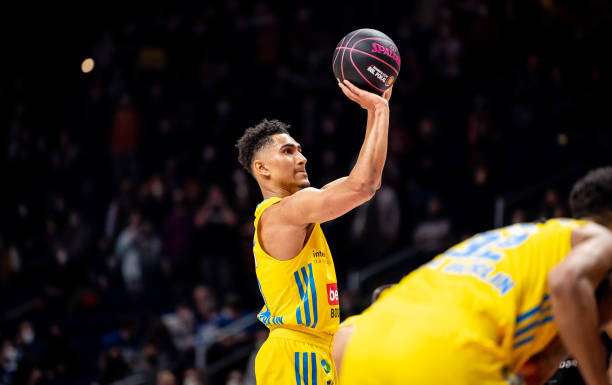 从俱乐部管 从俱乐部管