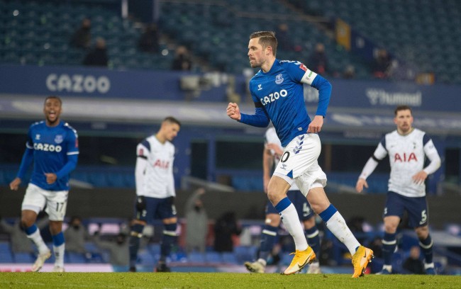 少对单一中 少对单一中