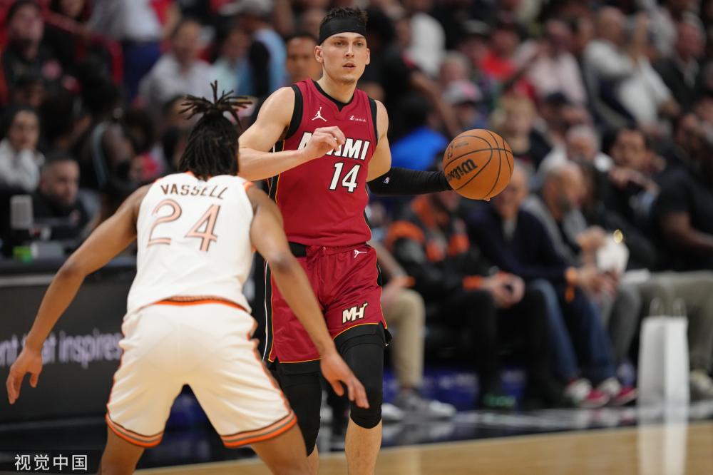 青少年羽毛 青少年羽毛