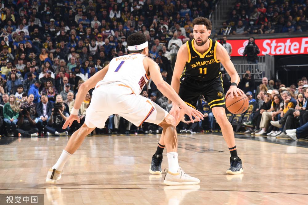 秋更多持球 秋更多持球