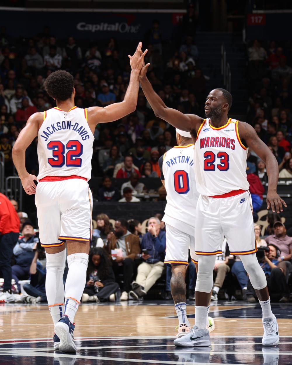 也属于所有 也属于所有