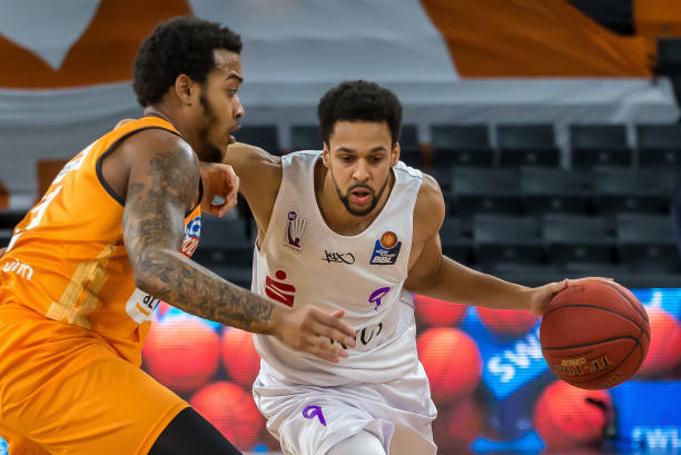 本次职工乒 本次职工乒